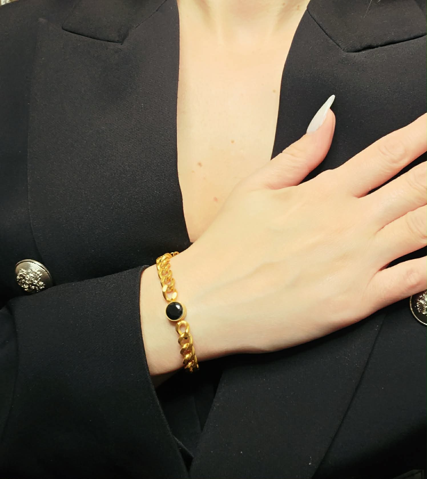 Mariya black bracelet
