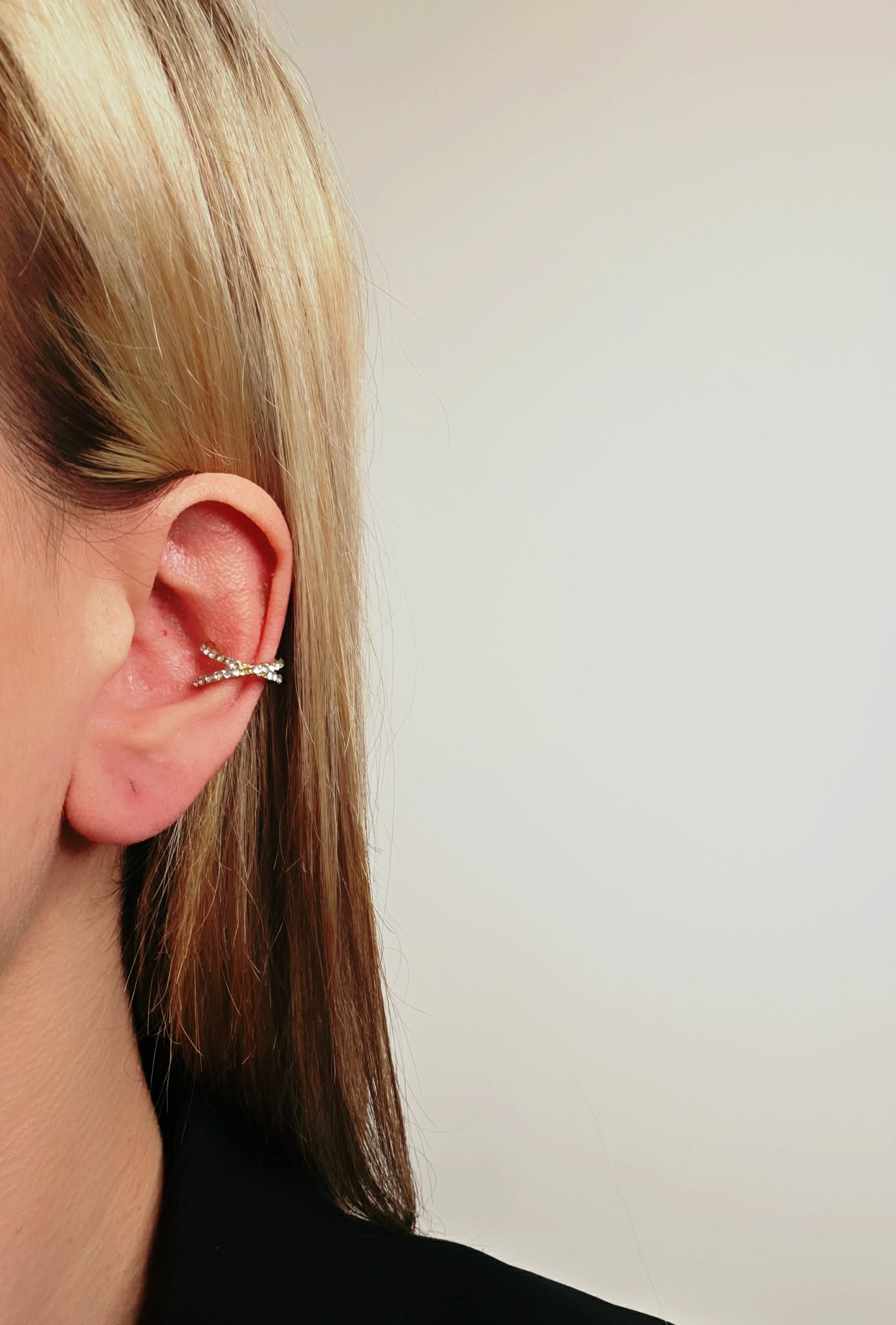 Zirgon-Emma-ear-cuff