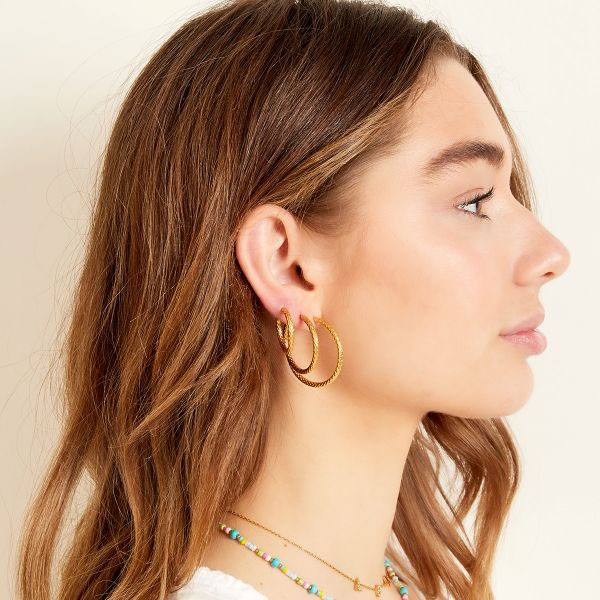 Earrings-with-pattern-medium