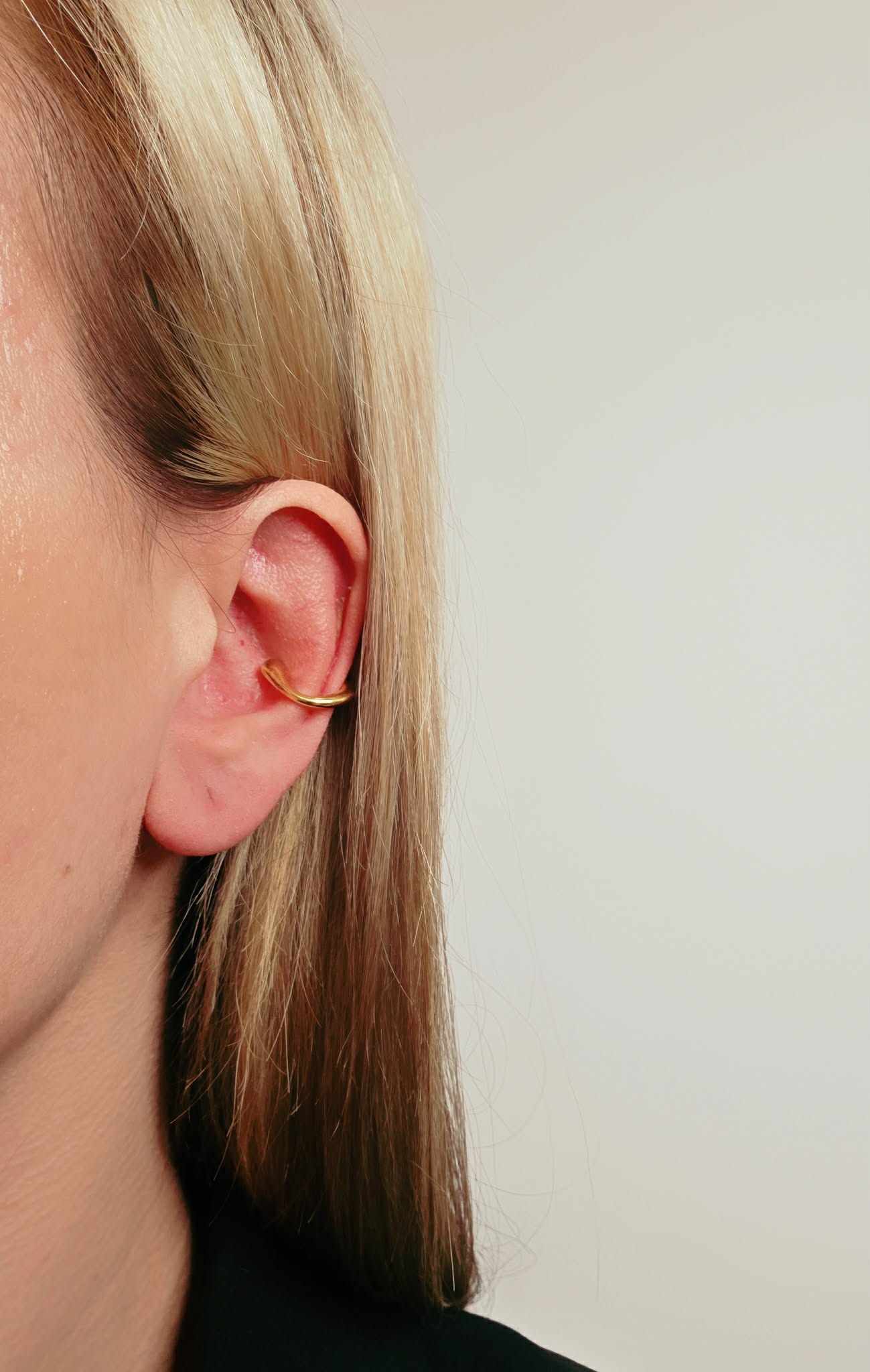 Marie-gold-earcuff