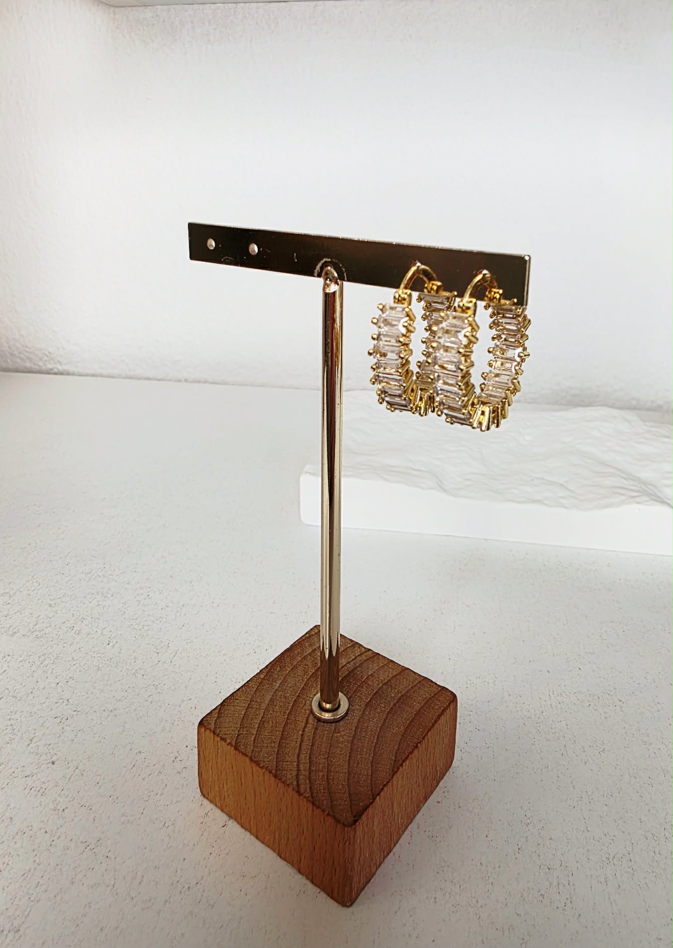 Σκουλαρίκια-Dore-white-stones