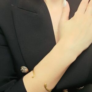 Snake bracelet gold