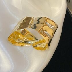 Barbara-bracelet-gold