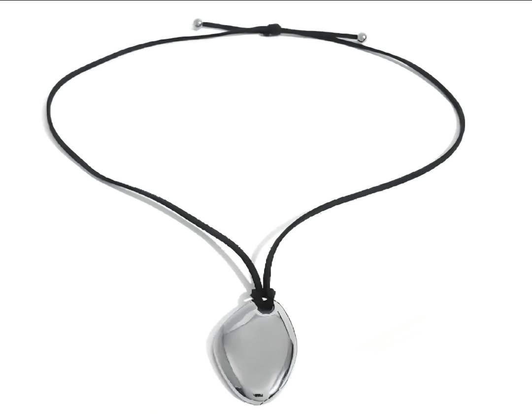 Cynthia-necklace-silver