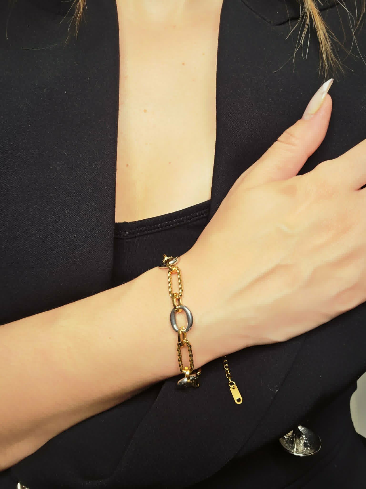 Dora-bracelet