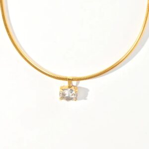 Dorina-necklace-gold