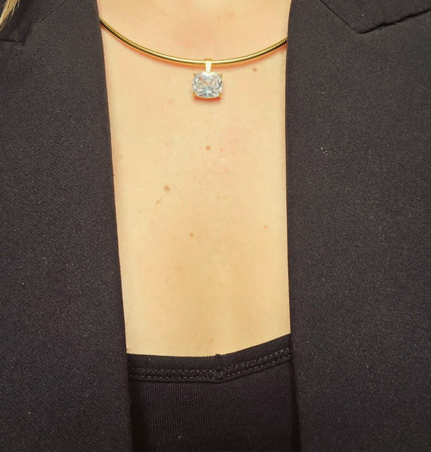 Dorina-necklace-gold