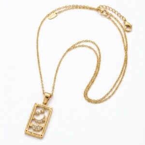Moon-necklace