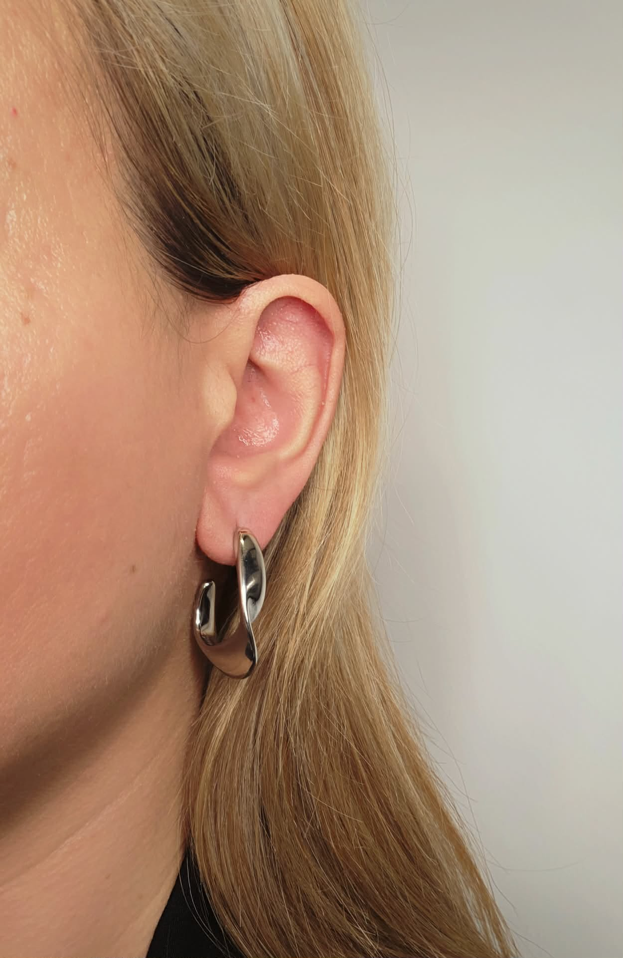 Ostria-earrings-silver Ostria-earrings-silver