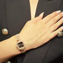 Rose-gold-black-watch