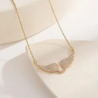 Wings-gold-necklace